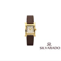 ساعة نسائية من ماركة سلفرادو بألوان مختلفة