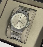 ساعة رجالي من ريفولي بلون فضي