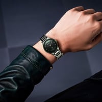 ساعة تيتان إيدج سيراميك كوارتز بمينا خضراء لامعة ل...