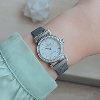 ساعه نسائي جلد ديفوشي