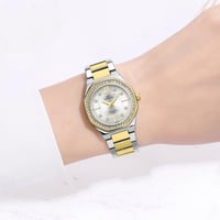 ساعة لويس مارتن نسائية