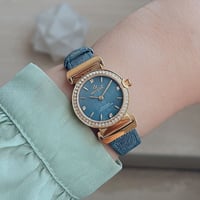 ساعه نسائي جلد ديفوشي