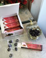 بوكس عجوة المدينة بالهيل والزعفران والمكسرات