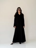 Classic ( عباية نص كلوش سادة )