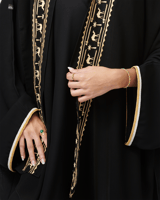 ثراء ( عباية وطرحة )