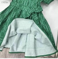 فستان كارولينا هريرا أخضر بحزام