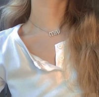 تعليقة ميو ميو