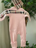 طقم بيربري مع صدرية