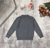 بلوزة برادا صوف