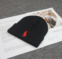 قبعة بولو تطريز