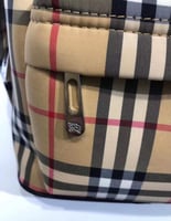 شنطة ظهر بيربري للأطفال