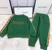 بدلة قوتشي صوف