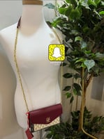 شنطة CH صغيرة