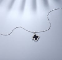 تعليقة فان كليف فخمة