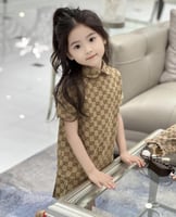 فستان قوتشي فخم بكسرات