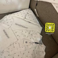 طقم جيفينشي طبق الأصل مع الكيس