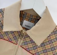 جاكيت بيربري فخم