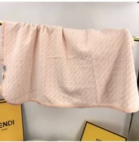 طقم فيندي كامل صوف ناعم