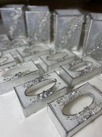 علبة مناديل ميني