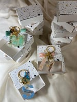 ميدالية احرف