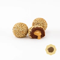 كرات تمر العجوة بالطحينة والسمسم (بنكهة الشمر والي...