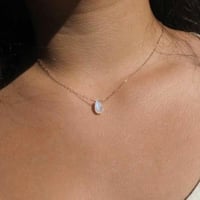 سلسال مون ذهب | حجر القمر الطبيعي