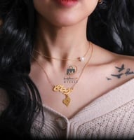 سلسال بالاسم مع اضافة قلب معلق