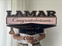 لوحة تخرج مضيئة بالاسم