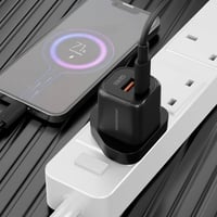 شاحن جداري بورودو ثنائي المنفذ مع كيبل USB-C إلى L...