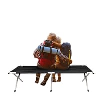 سرير تخييم اسود اللون قابل للطي سريع التركيب مع شن...