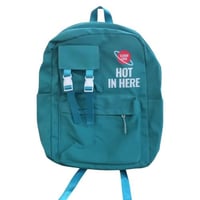 شنطة ظهر مدرسية