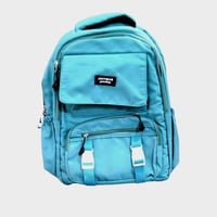 حقيبة ظهر مدرسية