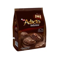 ادكتو كعكة محشوة مغطاة بشوكولاتة مكثفة