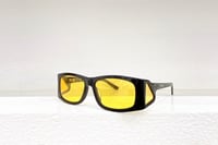 نظارات برادا ماستر شامل الملحقات