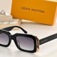 نظارات لويس فيتون ماستر شامل الملحقات