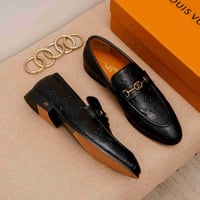 حذاء لويس فيتون رجالي ماستر شامل الملحقات