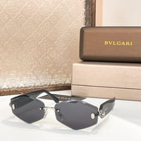 نظارات بولغاري شامل ملحقات الماركة