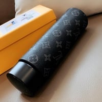 كوب حراري ماركة لويس فيتون شامل الملحقات