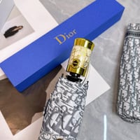 مظلات من ديور شامل تغليف الماركة