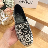 حذاء فلات لويفي ماستر شامل الملحقات