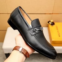 حذاء لويس فيتون ماستر شامل الملحقات