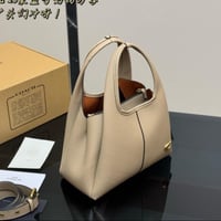 حقيبة كوتش دلو ثلاث الوان شامل العلبة