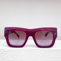 نظارات فندي ماستر شامل الملحقات