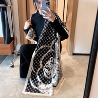 سكارف شتوي شانيل ماستر شامل الملحقات