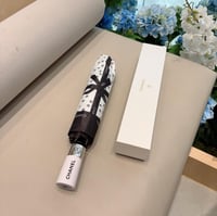 مظلة شانيل جودة عالية شامل الملحقات