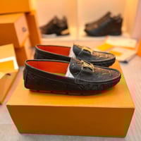 حذاء لويس فيتون رجالي شامل ملحقات الماركة