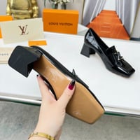 حذاء لويس فيتون ماستر شامل الملحقات