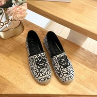 حذاء فلات لويفي ماستر شامل الملحقات