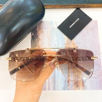 نظارات دولتشي قبانا ماستر شامل الملحقات