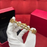 ساعة كارتييه نسائية ماستر شامل المحقات